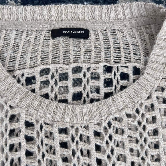 DKNY Jeans Open Knitted Top Beige and Gold - Size M/L - Picture 4 of 6